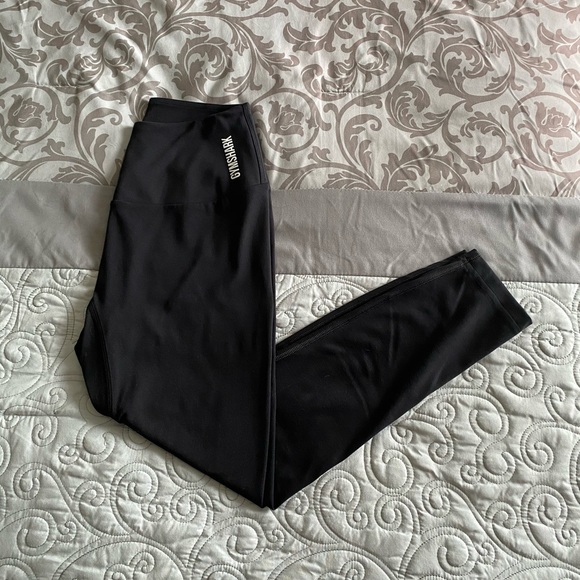 *SOLD* Gymshark 7/8th Training leggings - Picture 1 of 4